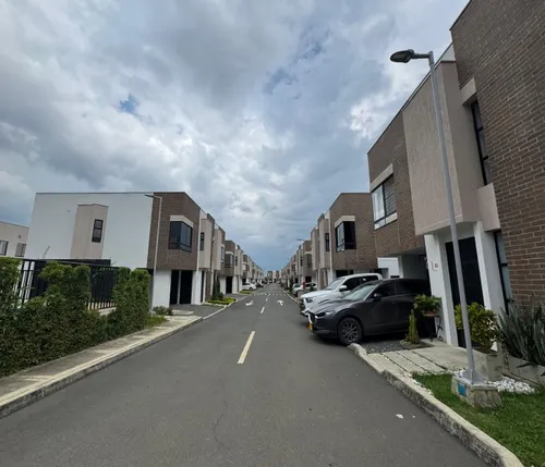 Alquilo O Vendo Casa En Jamundi