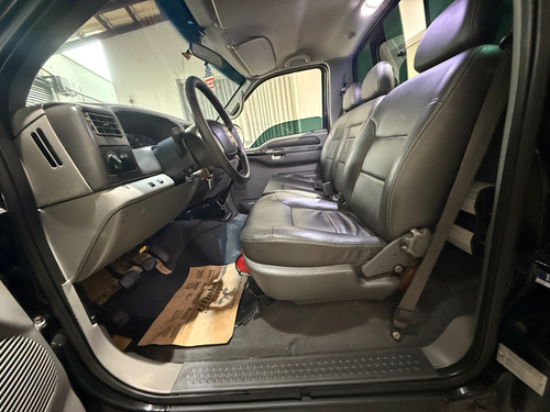 Ford F-250 4.2 Td Xlt 2p