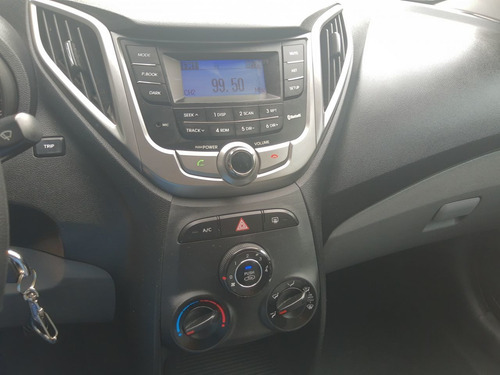 Imagem 9 de 10 de Hyundai Hb 20 Sedan 1.0 12v 4p Flex Comfort Plus