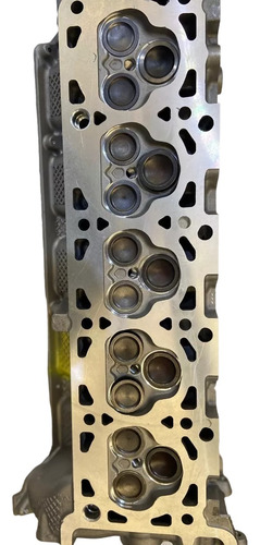 Cabeza De Motor 6.8 L 30 Valvulas V10 Nueva Original