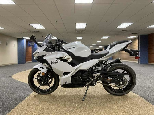 Imagen 1 de 1 de 2020 Kawasaki Ninja 400