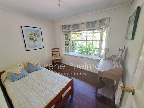 Vende Casa Inglesa Gran Terreno May Flower En Lo Barnechea