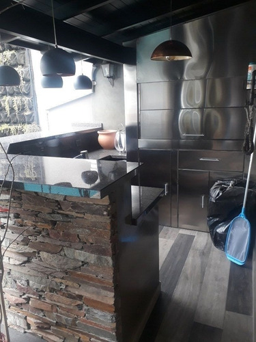 Imagen 15 de 23 de Casa Ph De 3 Ambientes + 3 Departamentos De 2 Ambientes