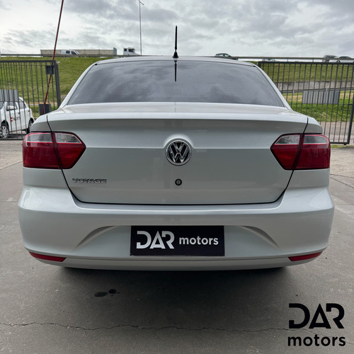 Volkswagen Voyage 1.6 Trenline 101cv