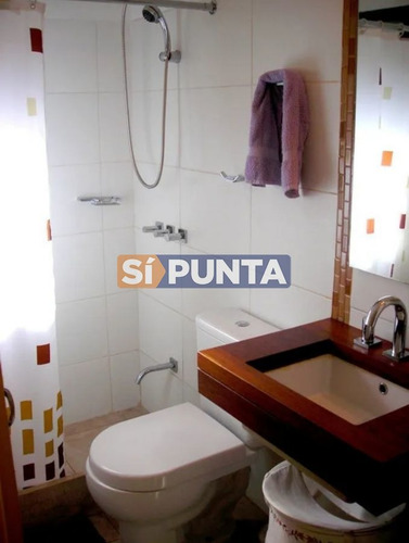 Imagen 9 de 14 de Casa Ubicada En Playa Mansa