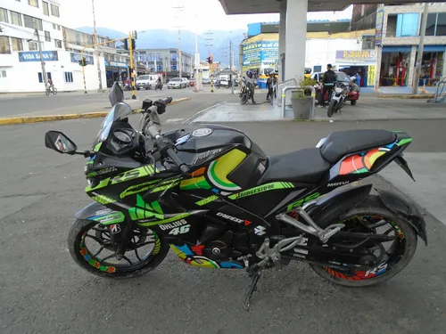 Bajaj Pulsar Rs 200 2017