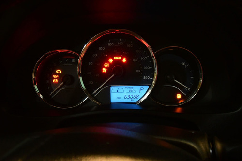 Imagen 9 de 15 de Toyota Corolla 2017 1.8 Le Cvt