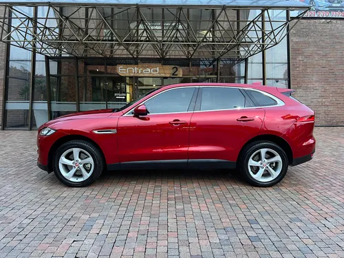 Jaguar F-PACE 3.0 R-sport