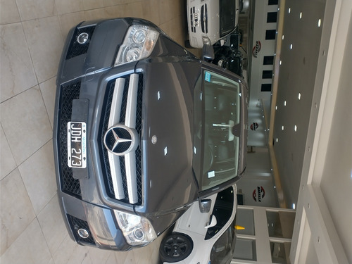 Imagen 3 de 9 de Mercedes Benz