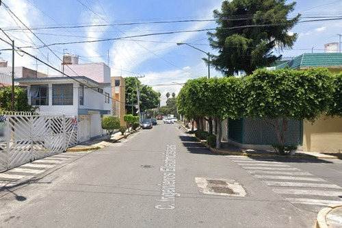 Imagen 3 de 12 de Casa Cerca De La Central De Abastos En Remate Oportunidad