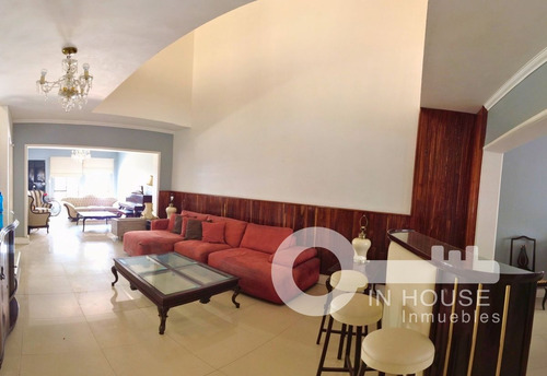 Casa En Venta Con Excelente Ubicación En Col. Narvarte Poniente