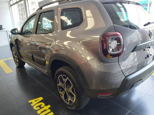 Imagen 3 de 19 de Renault Duster Cvt Outsider 1.6 (precio Especial + Regalo)
