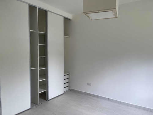 Imagen 13 de 15 de Venta De Casa En El Barrio La Horqueta De Echeverria