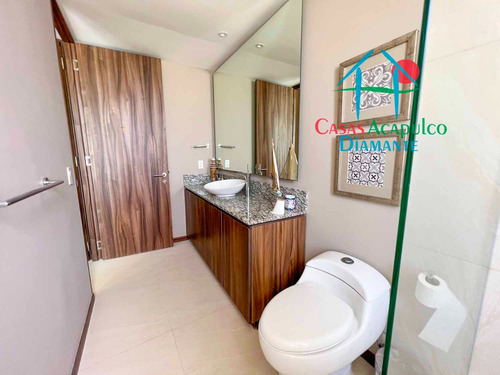Cad La Isla Fiji T 11. Departamento De Playa En Venta Para Restaurar