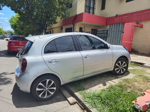 Nissan March Afvance Puré Drive F2 24.300km Unico Dueño