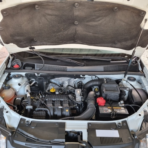 Imagem 8 de 15 de Sandero Autenthic 1.0 3cc 4p Completo Flex