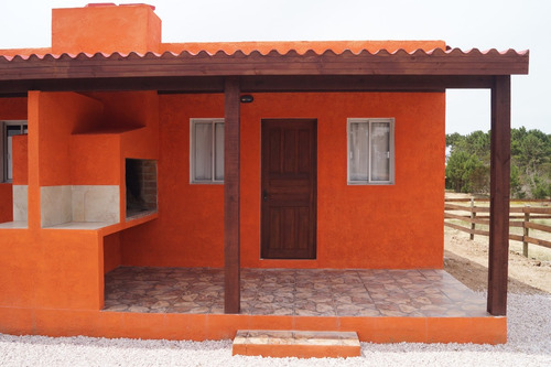 Venta Complejo De Cabañas En El Rivero