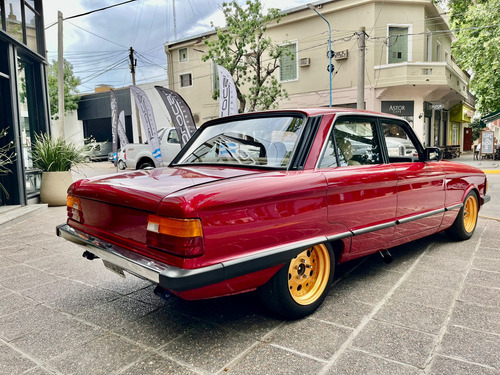 Ford Falcon