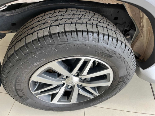 Imagen 14 de 14 de Toyota Sw4 2017 2.8 Srx 177cv 4x4 7as At