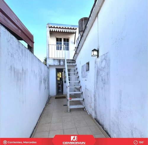 Casa Céntrica Con Amplio Parque En Mercedes Corrientes