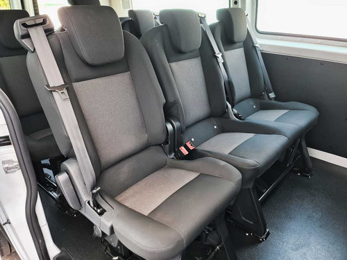 Ford Transit 2.2 Pasajeros Larga Techo Alto Custom Mt 2019