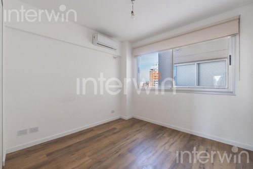Departamento - 2 Ambientes Con Balcón Y Cochera - Colegiales - Venta