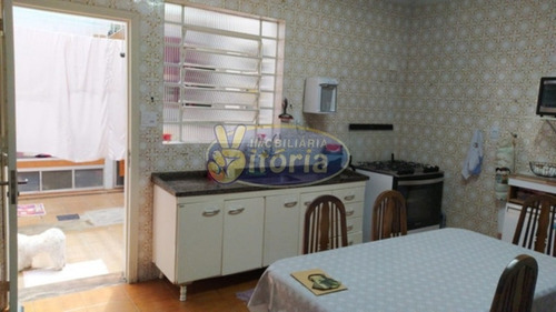 Imagem 11 de 17 de Sobrado Para Venda No Bairro Jardim Olavo Bilac, 3 Dorm, 1 Suíte, 4 Vagas, 179 M, 176 M - 10659