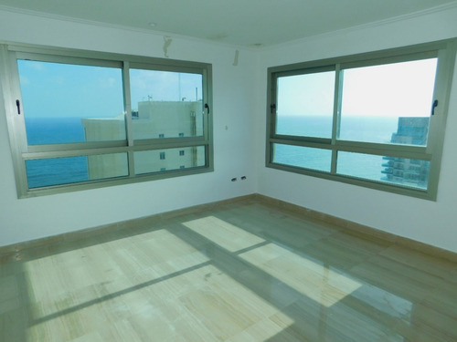 Imagen 14 de 25 de Apartamrnoe Vista Al Mar