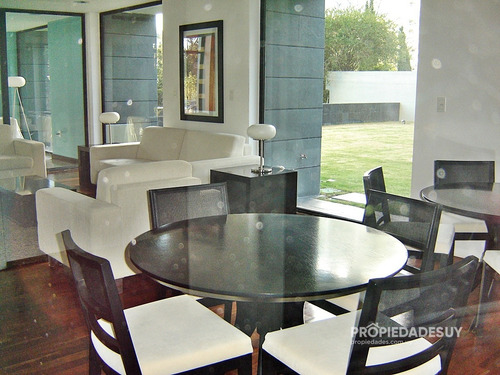 Apartamento En Venta De Un Dormitorio- Ref: 825