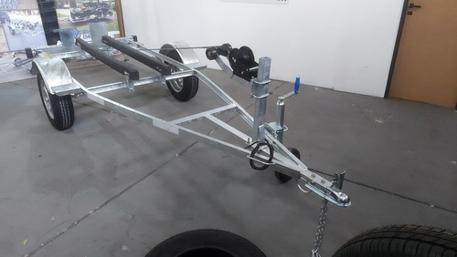 Trailer Homologado Para Lancha Jet ,moto De Agua Semirrigido