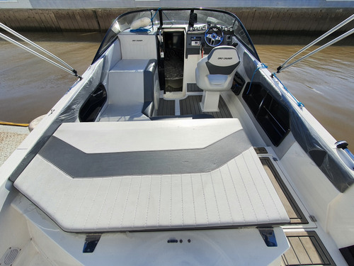 Lancha Custon 25 Cuddy Mercruiser 170hp Turbo Diesel Pata B3