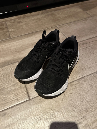 Nike React Infinity Flyknit 26.5 (Usado)