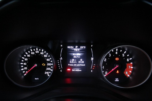 Imagem 7 de 15 de Fiat Toro 1.8 16v Evo Freedom At6 Aut.