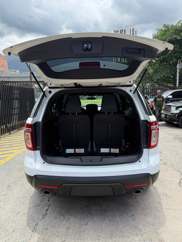 Ford Explorer 2012 4x2