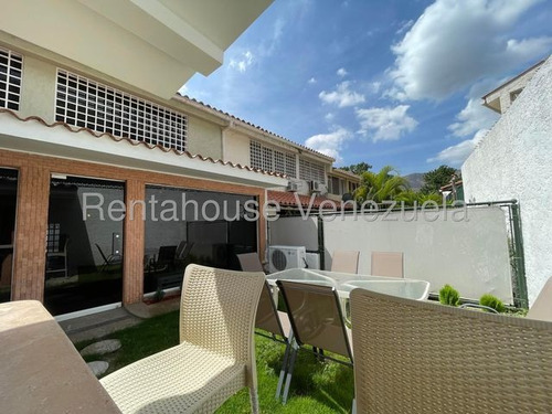 En Alquiler Casa En Urb El Castaño #25-14338 Rm