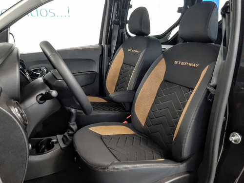 Imagen 13 de 25 de Renault Kangoo Stepway Nafta O Diesel 2023 Stock Propio (e)