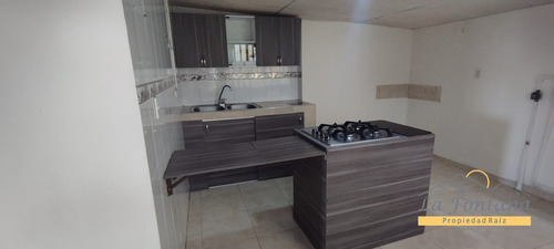 Se Arrienda Apartamento En Los Cedros 