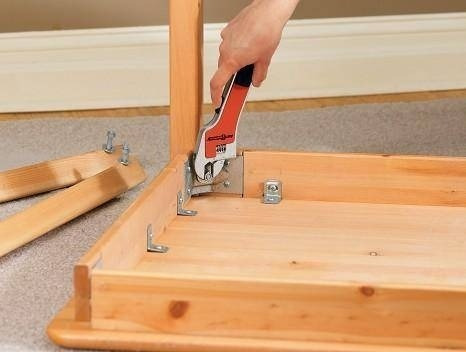 Imagem 2 de 4 de Chave Ajustável 8'' Automática Black Decker - Aaw100