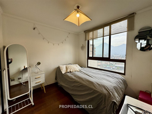 Departamento En Venta De 5 Dorm. En Las Condes