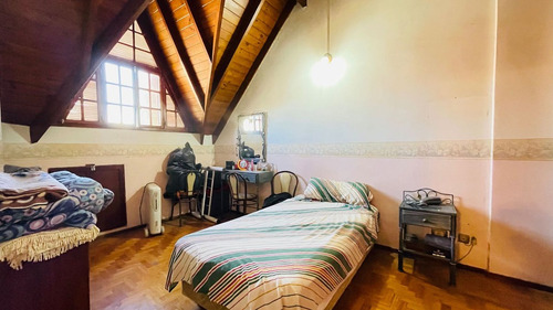 Casa Villa Sarmiento Jardin Pileta Apto Credito