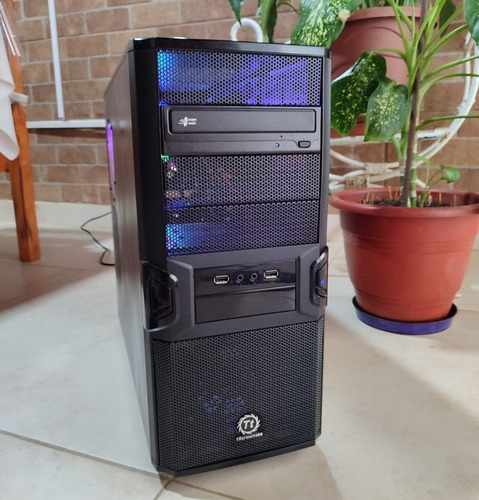 Pc Con Juegos! Amd A6 + 16gb Ram - Video 2gb Amd R5  - Wifi!