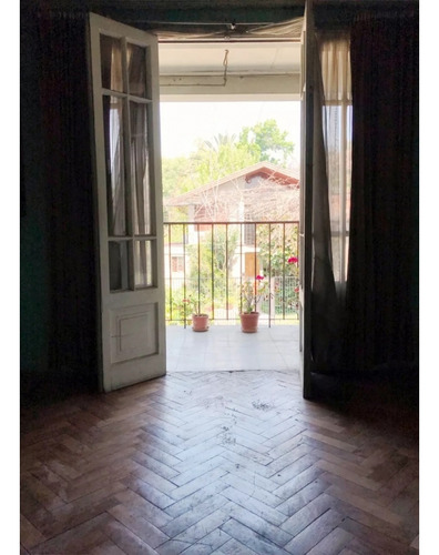 Casa En Ñuñoa / Juan Moya M.
