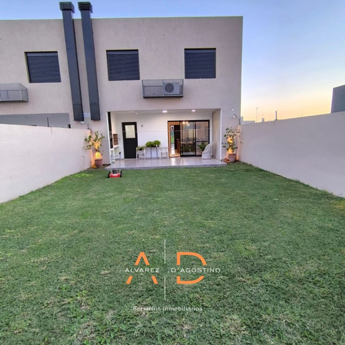 Venta, Duplex 4 Dormitorios, Terrazas De Manantiales, Cordoba