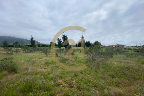Venta Parcela En Condominio.