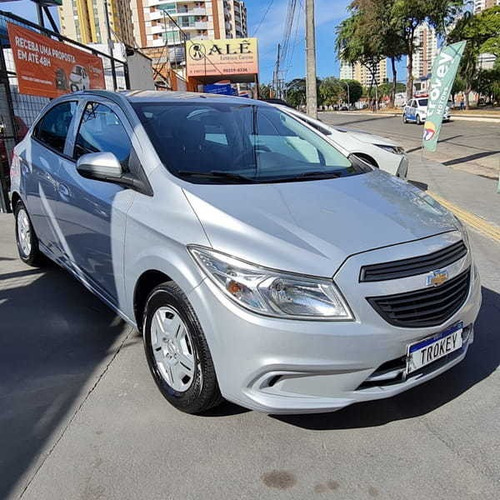 Imagem 2 de 11 de Chevrolet Onix 1.0 Joy 8v Flex 4p Manual