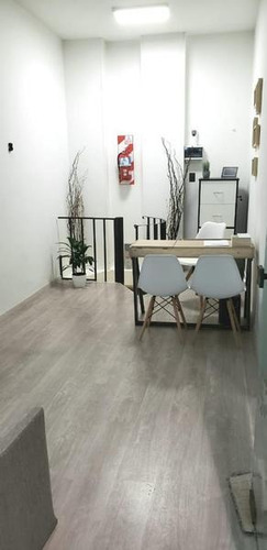 Imagen 3 de 10 de Local Comercial En Galería - Av. Cabildo 2000 - Belgrano