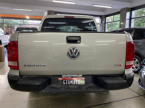Imagen 6 de 12 de Amarok Sterline 4x2 D/c 180 Hp. Año 2013