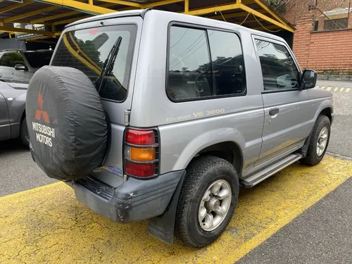 Mitsubishi Montero 3.0 V13VNA 4X4