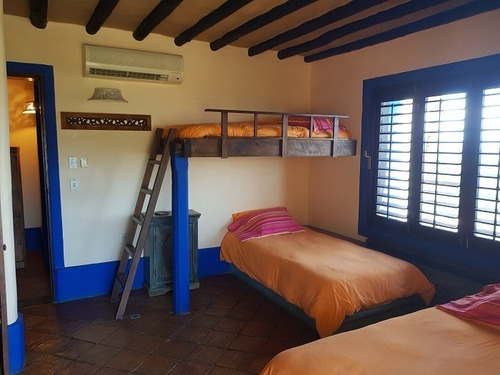Imagen 3 de 10 de Re/max 2mil Vende Casa En Manantiales Frente A La Montaña - Isla De Margarita