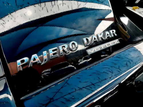 Mitsubishi Pajero Dakar 3.5 Hpe Flex Aut. 5p 2015